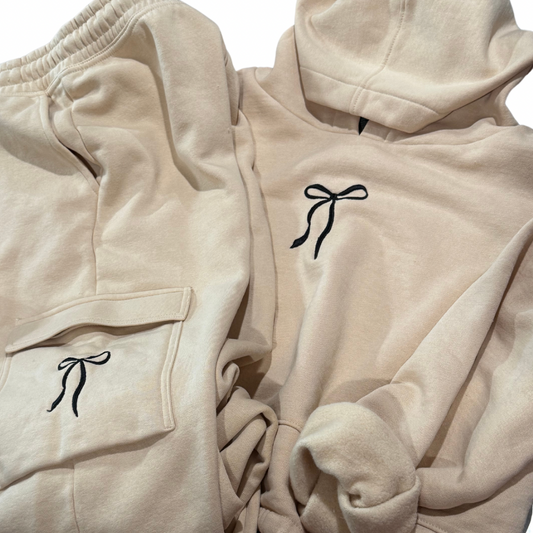 Embroidered coquette Cargo sweatpants